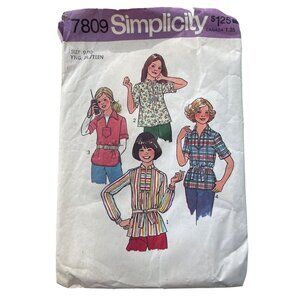 70s Simplicity 7809 Sewing Pattern Size 9/10 Young Junior/Teen Pullover Tops CUT